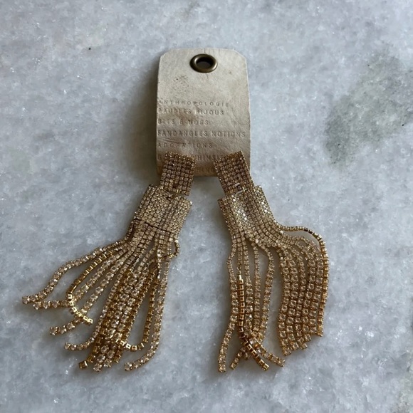 Anthropologie Jewelry - Anthropologie NWT Dangle gold earrings